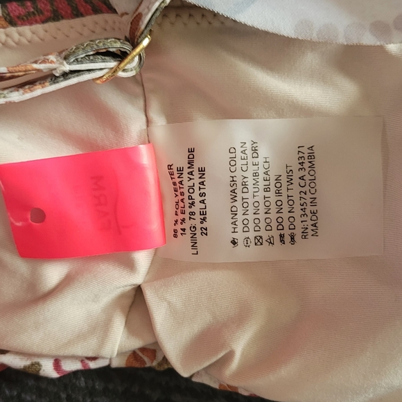 Farm Rio Ruffled Bikini Top NWOT - Picture 7 of 12